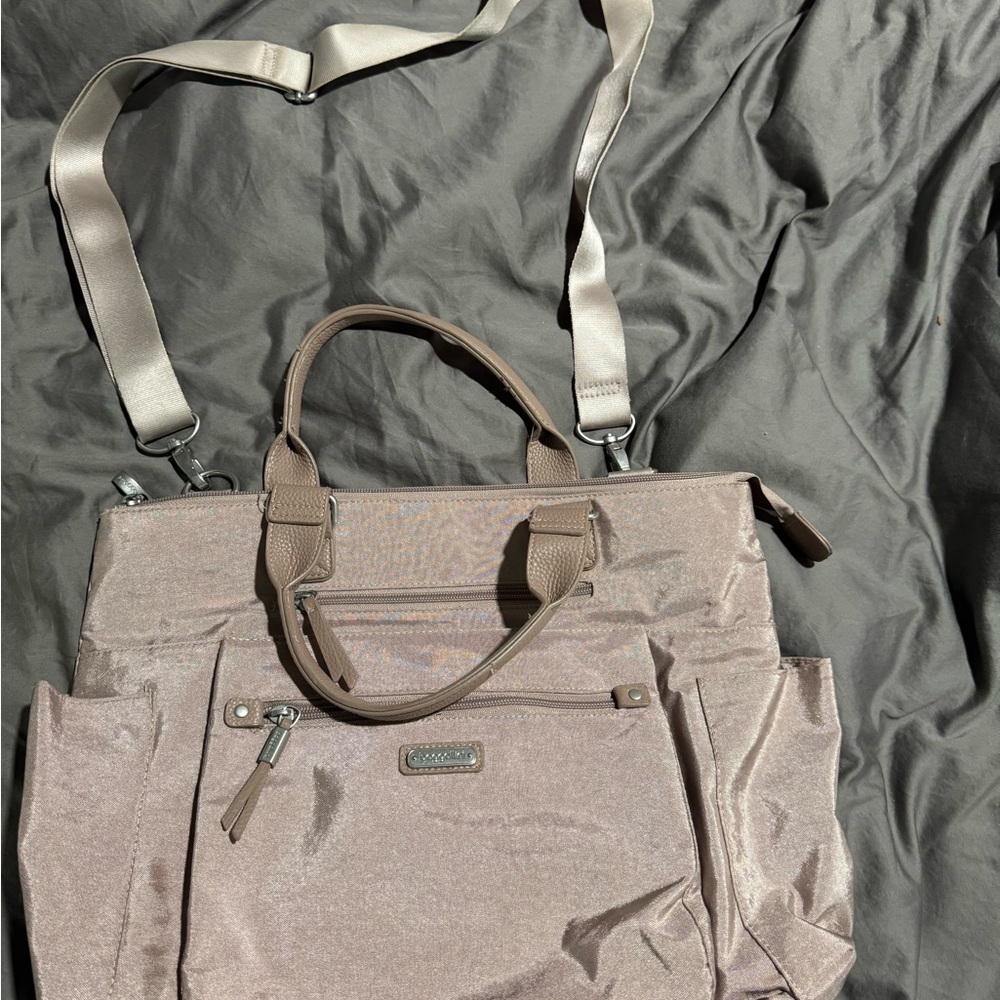 Baggallini 3-in-1 Convertible Backpack